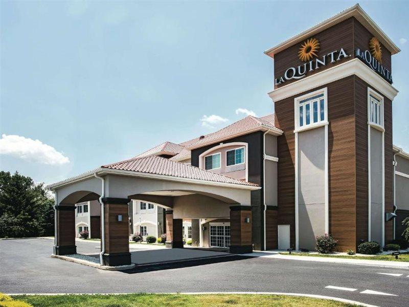Hotel La Quinta By Wyndham Chambersburg Exterior foto