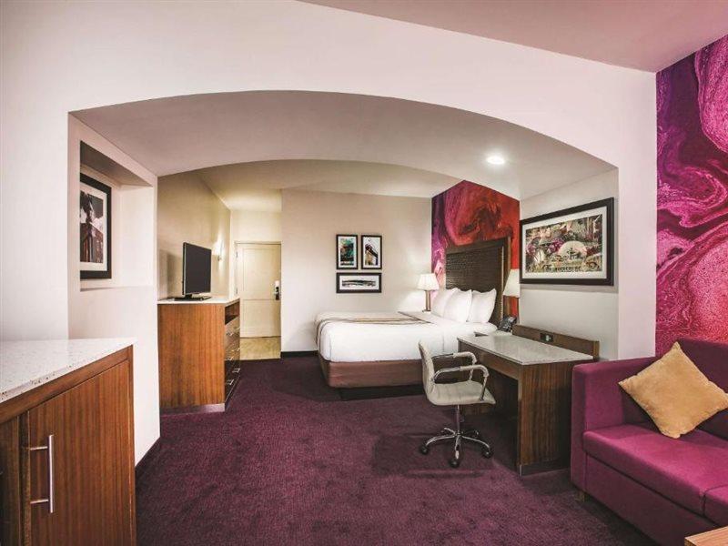 Hotel La Quinta By Wyndham Chambersburg Exterior foto