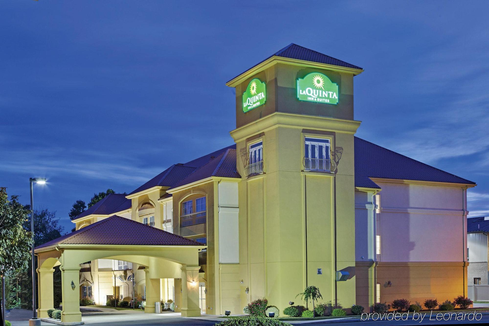 Hotel La Quinta By Wyndham Chambersburg Exterior foto